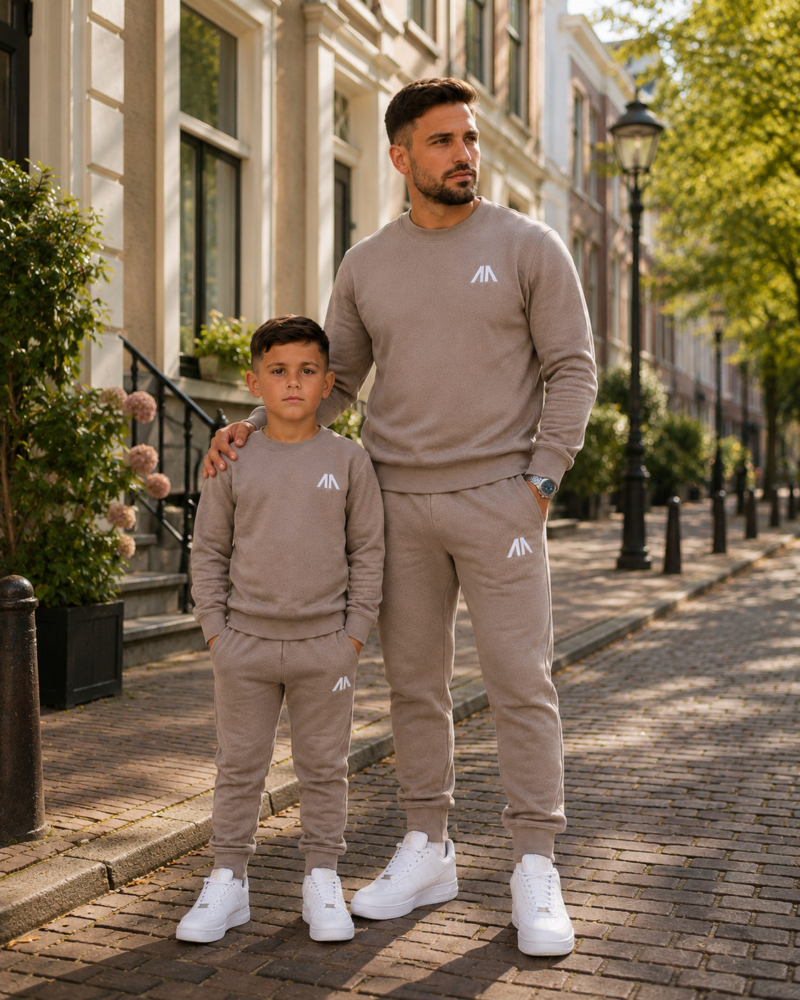 Kinder Tracksuit – Taupe
